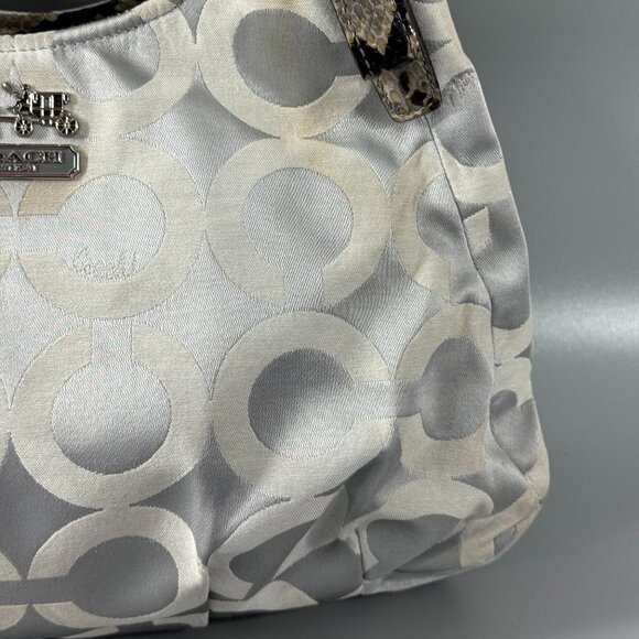 Coach # 17689 Limited Edition Madison OP Art Sateen Maggie Shoulder Bag - Picture 3 of 15